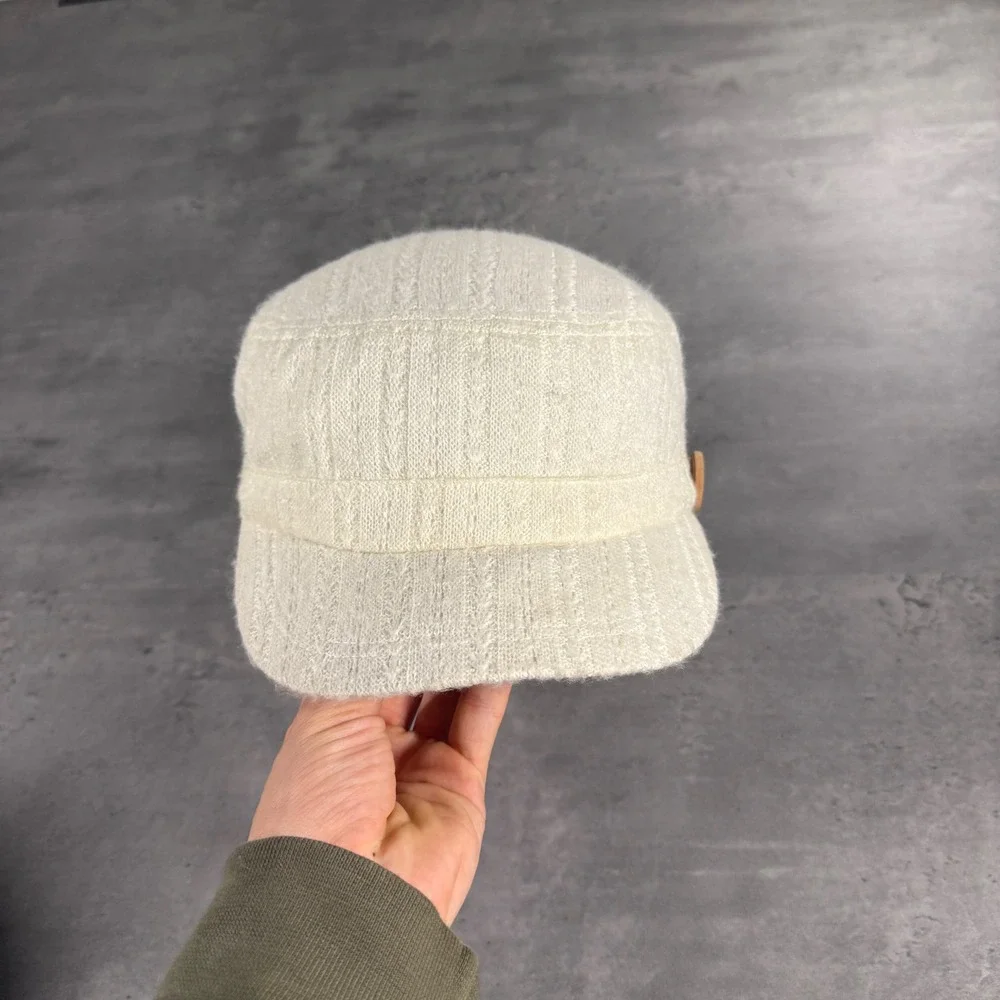Vintage‎ Newsboy Cap Women WhiteIvory Knit Wooden Button Baker Boy Cadet Hat